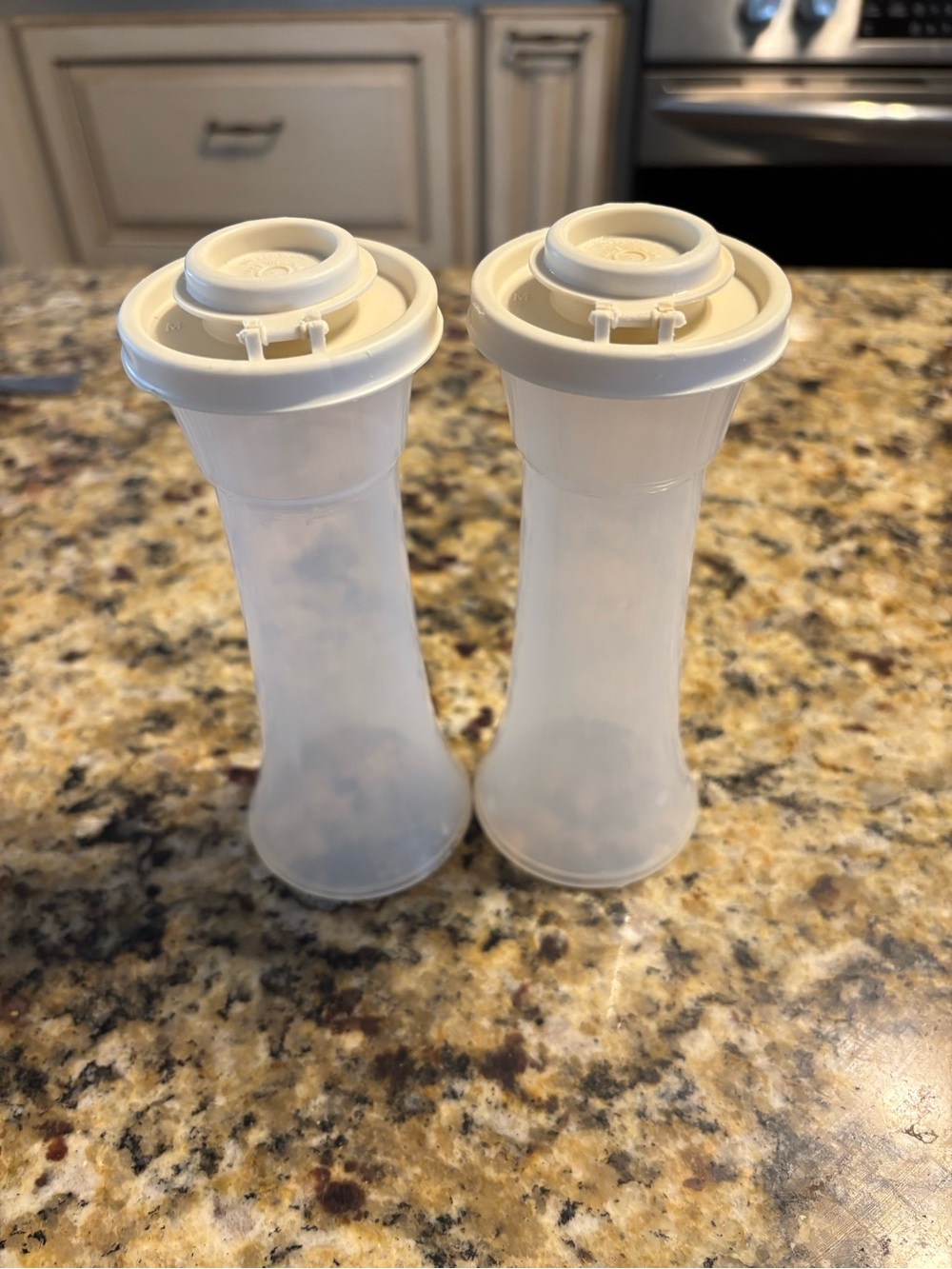 Clear vintage Tupperware Shaker Set